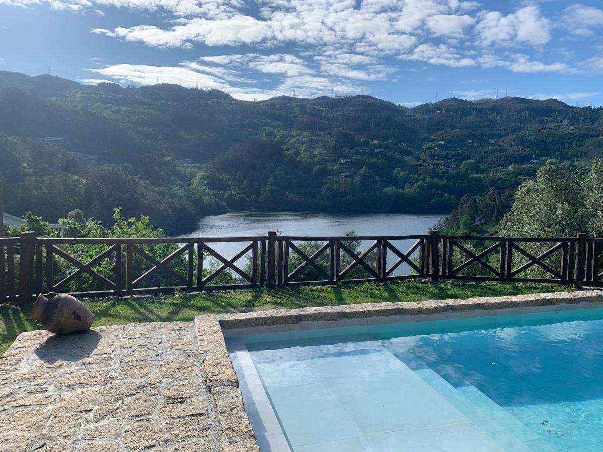 Villa Casa Da Terra Nova - Geres Rio Caldo Esterno foto